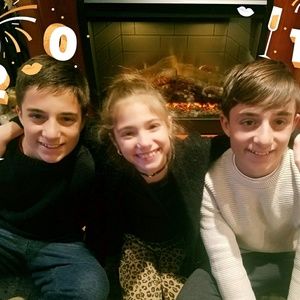 Meet your Posher, Dawn